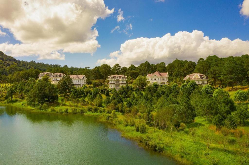 Sam Tuyen Lam Resort Dalat Bagian luar foto